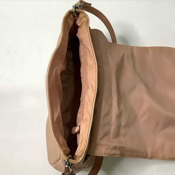 Vintage Lauren Ralph Lauren Pink Leather Small Shoulder Barbiecore Handbag - Picture 9 of 15